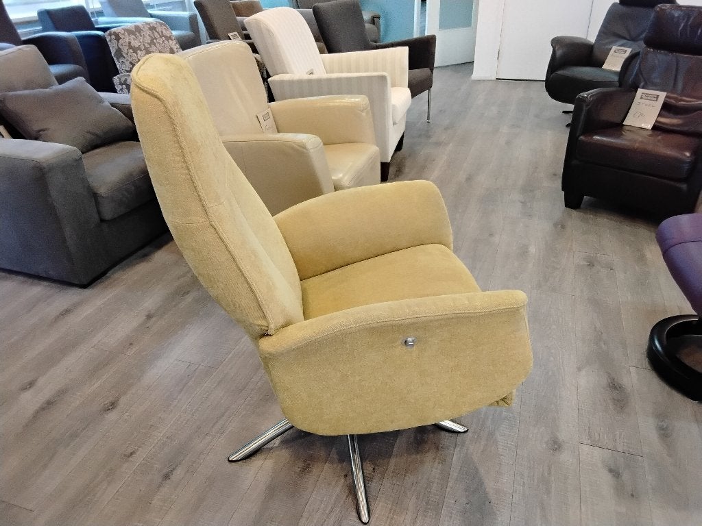 Mooie relaxstoel (handmatig) voor 145=! Second Life Wolvega!, Huis en Inrichting, Ophalen, Zo goed als nieuw, Stof, Eén