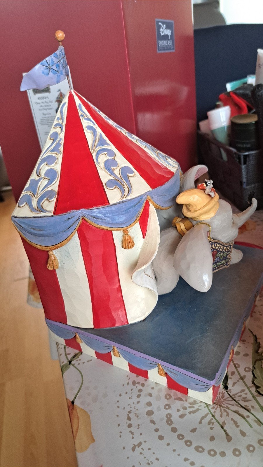 Disney Traditions Dumbo "Dumbo's Big Top" beeldje, Ophalen, Overige figuren, Zo goed als nieuw, Beeldje of Figuurtje