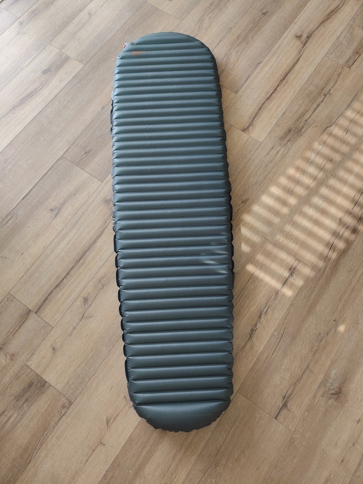 Therm-a-Rest NeoAir UberLite Slaapmat Regular, Ophalen of Verzenden, Zo goed als nieuw, 1-persoons