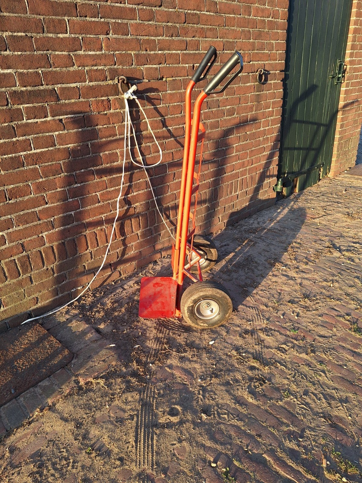 Steekwagen gebruikt, Ophalen