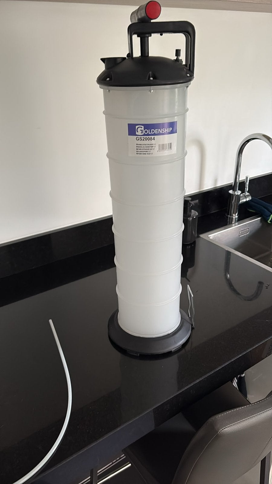 Vacuumpomp voor olie verversen, Ophalen, Zo goed als nieuw, Onderhoud en Reparatie