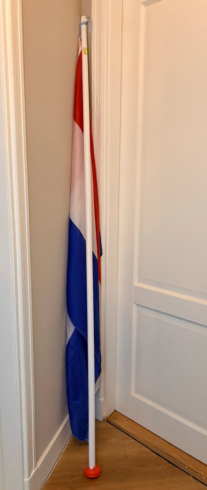 Vlag, Ophalen, Zo goed als nieuw