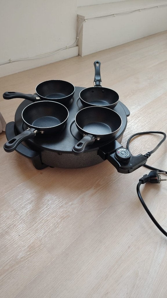 Tristar wok/wadjan 4 pers, Witgoed en Apparatuur, Gourmetstellen, Ophalen, Gebruikt, 4 t/m 7 personen
