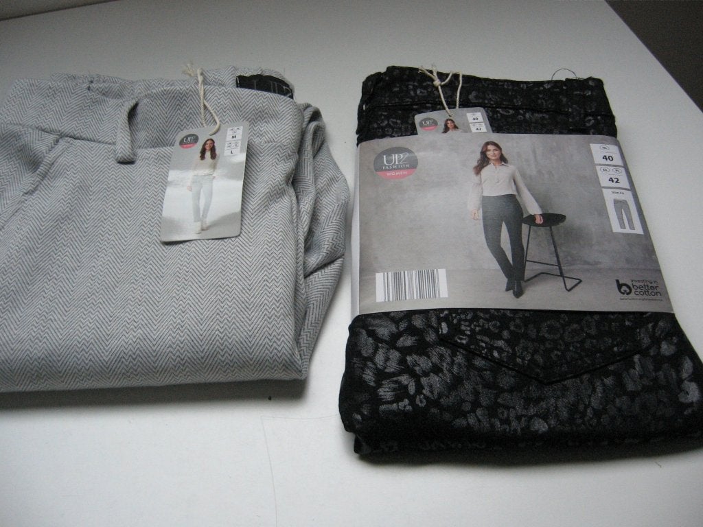 2 Nw up legging broek slim fit m samen €10,- tricot rekbaar, Ophalen of Verzenden, Nieuw, Grijs, Fitness of Aerobics