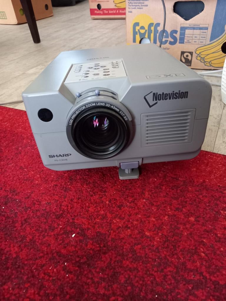 Sharp NoteVision Beamer met voedingskabel (dof beeld), Ophalen, Niet werkend, Overige resoluties, Sharp
