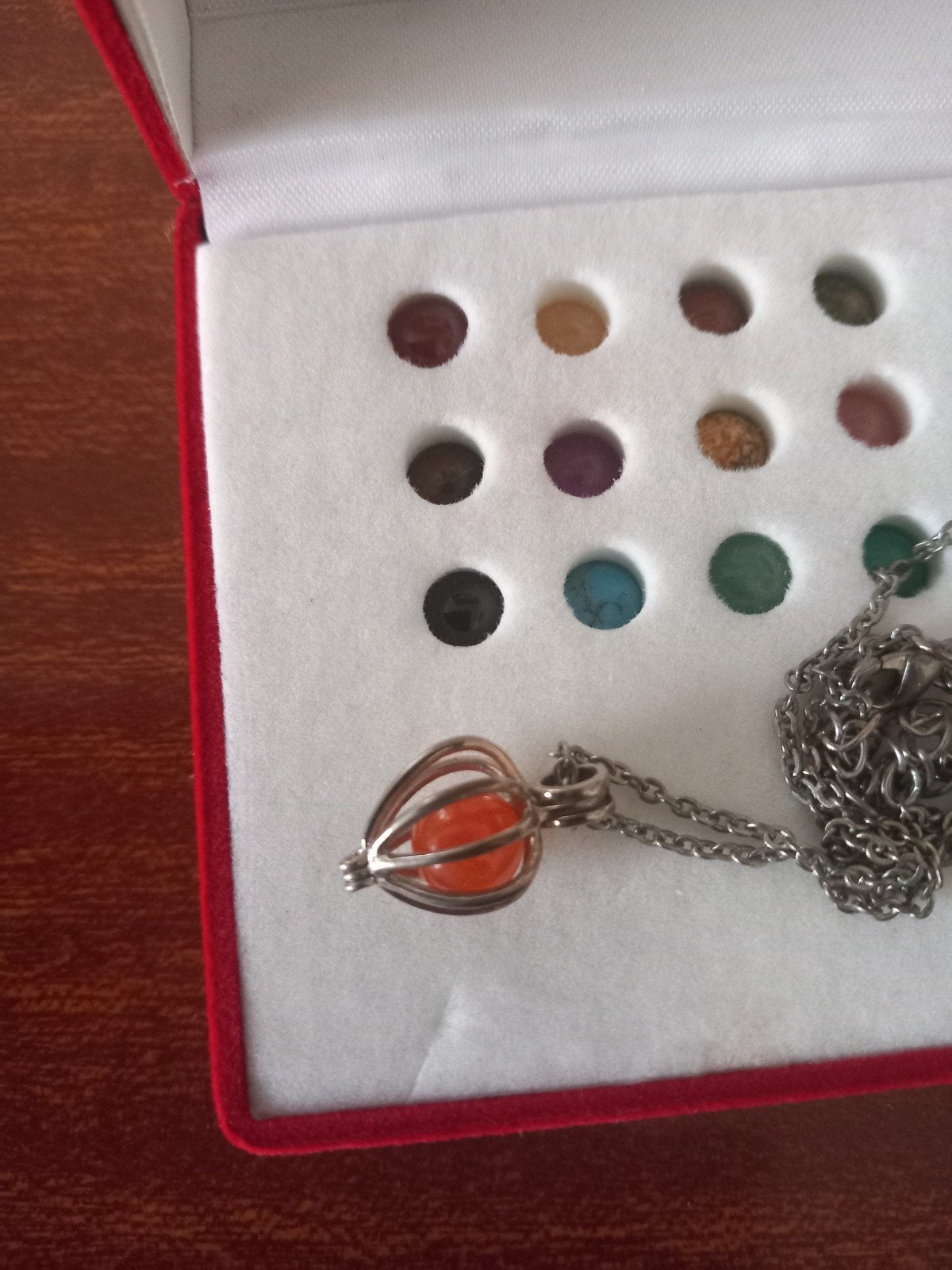 Wisselketting met verwisselbare  halfedelstenen, Verzenden, Zo goed als nieuw, Rood, Overige materialen