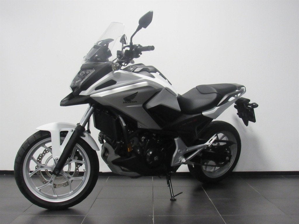 Honda NC 750 X DCT, LED Verlichting, 745 cc, Bedrijf, Toermotor