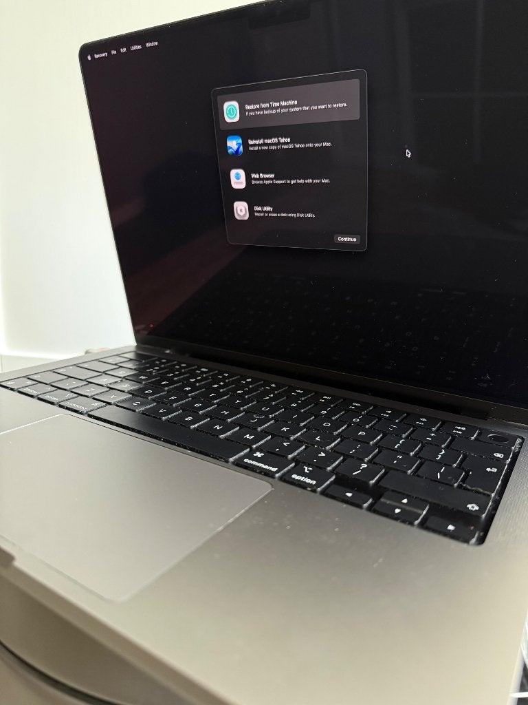 MacBook Pro M1 14 inch defect, Computers en Software, Apple Macbooks, MacBook Pro, Qwerty, Overige groottes, Ophalen of Verzenden