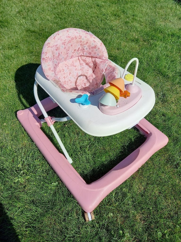 Loopstoel baby, Kinderen en Baby's, Ophalen, Zo goed als nieuw, Overige typen, Met geluid