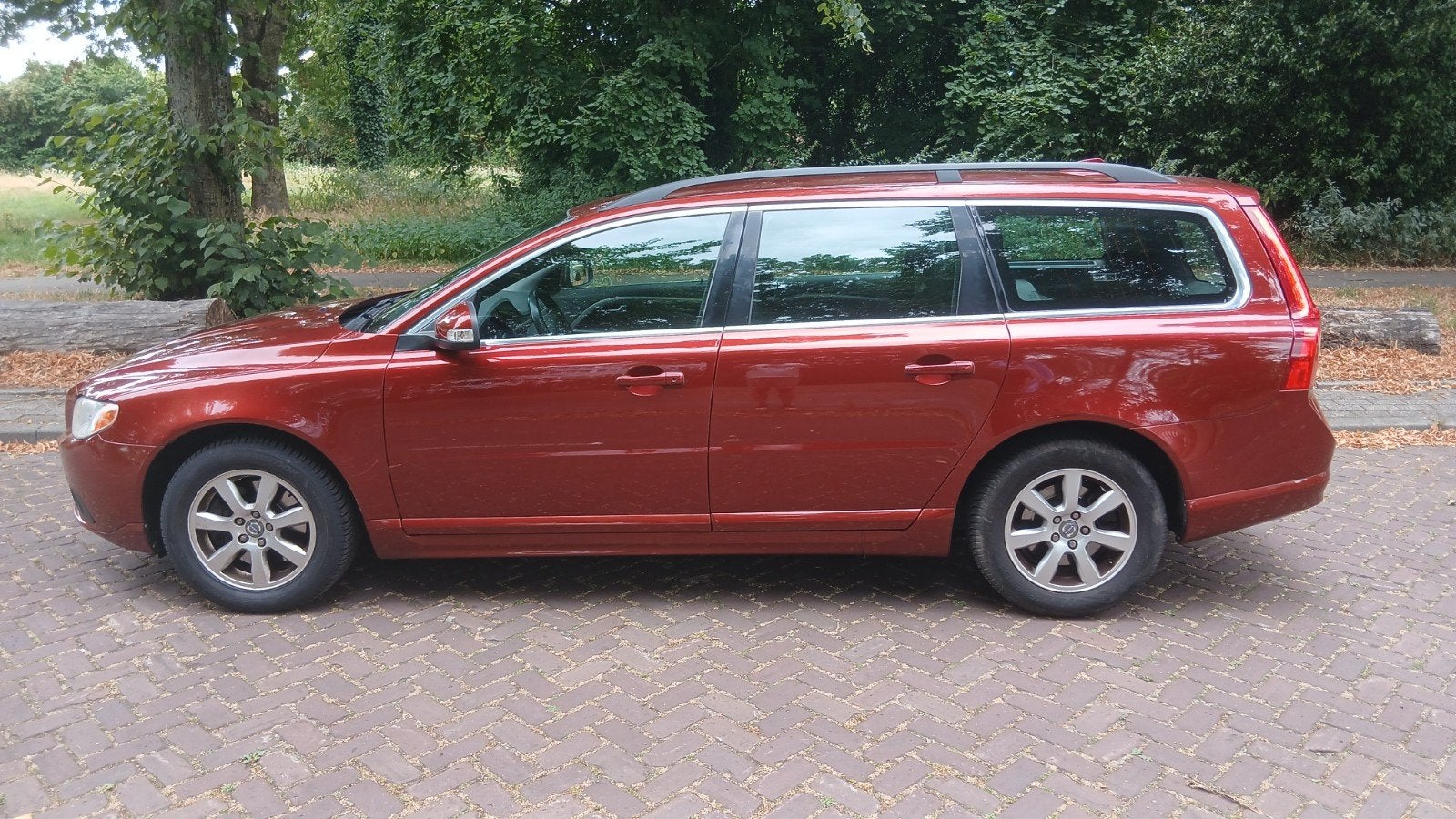 Volvo V70, 2.0T