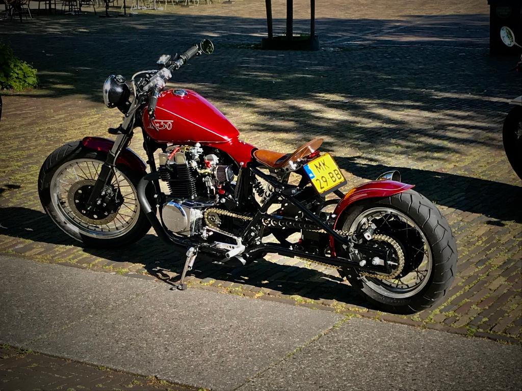 HONDA REBEL Special build and hardtaile, Ophalen, 2 cilinders, 12 t/m 35 kW