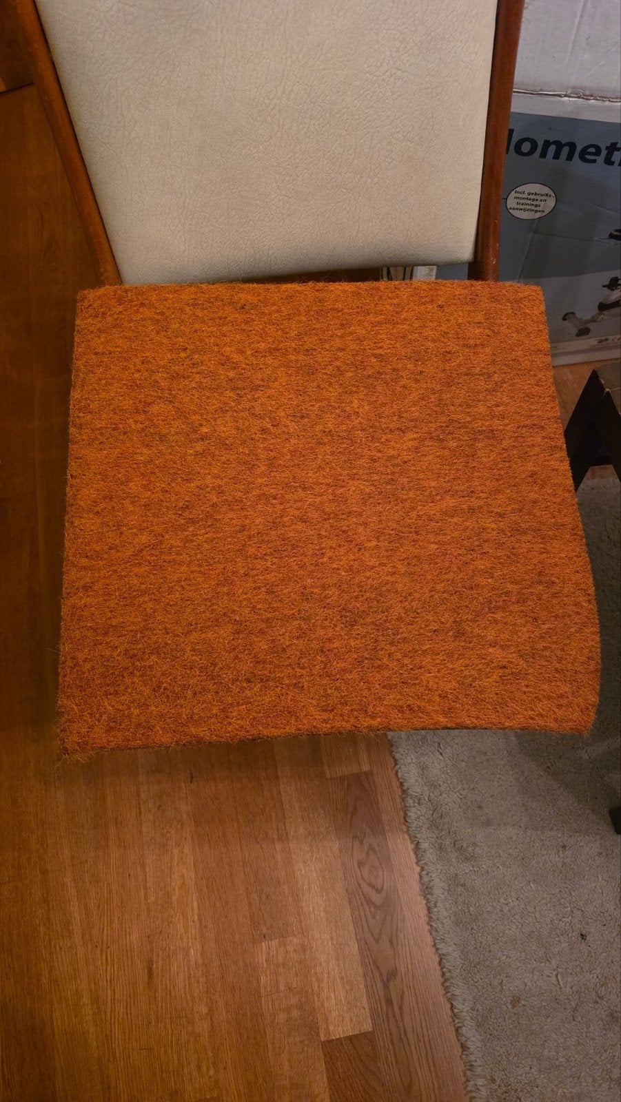 Heuga oranje tapijttegels  gratis af te halen, Ophalen, Nieuw, Oranje, Tapijttegels