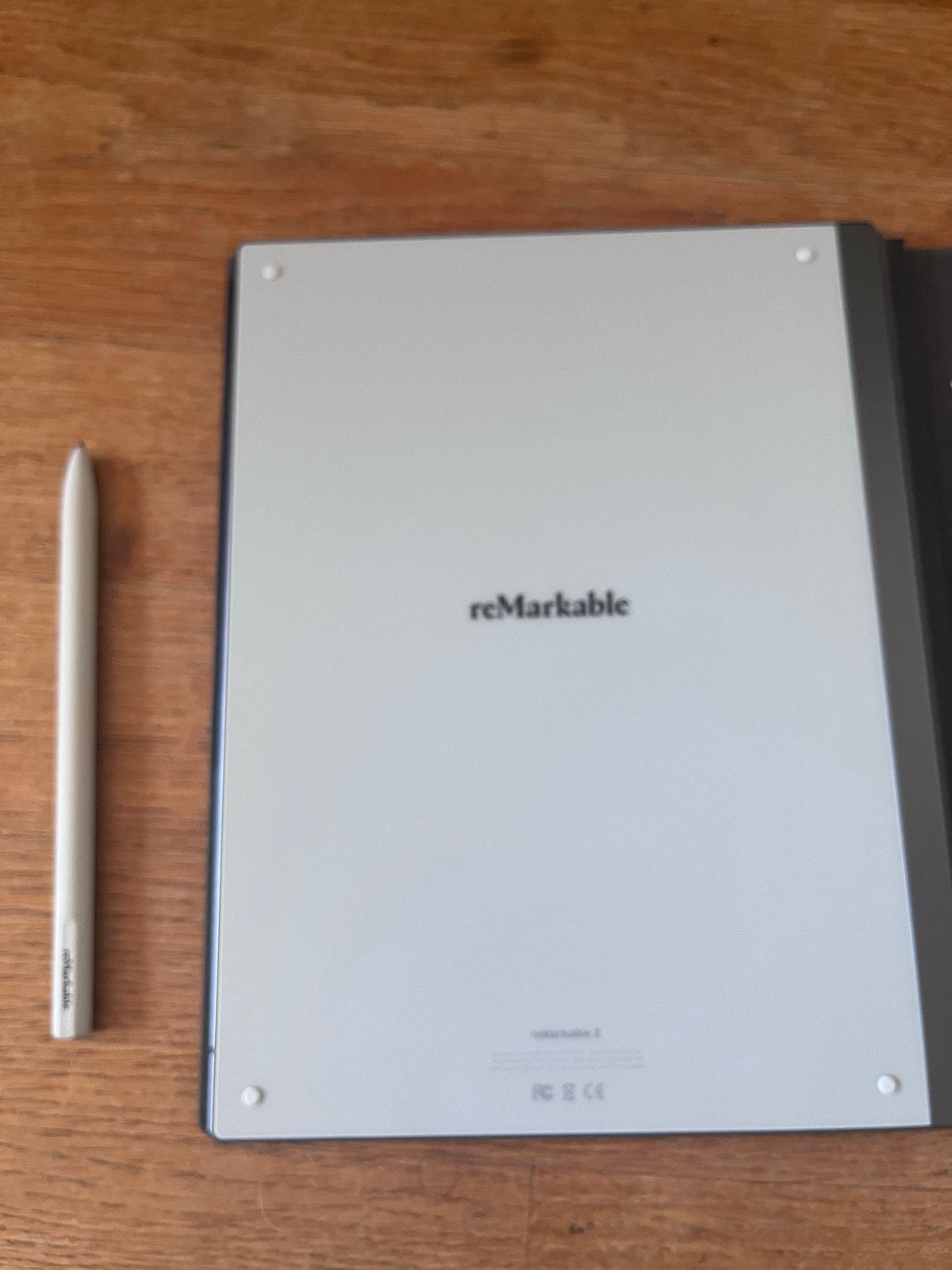 reMarkable 2 Paper Tablet met accessoires, Computers en Software, E-readers, Ophalen, 8 GB, Touchscreen, Zo goed als nieuw