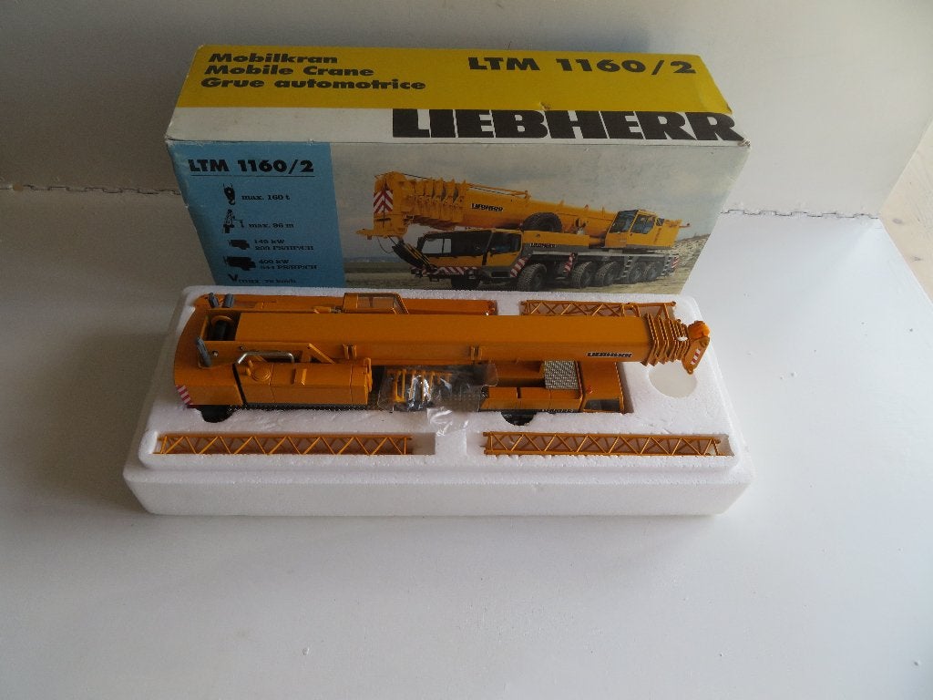 Nieuw: Conrad Liebherr LTM 1160/2. Telescopische Kraan 1:50, Ophalen of Verzenden, Nieuw, Hijskraan, Tractor of Landbouw, Conrad