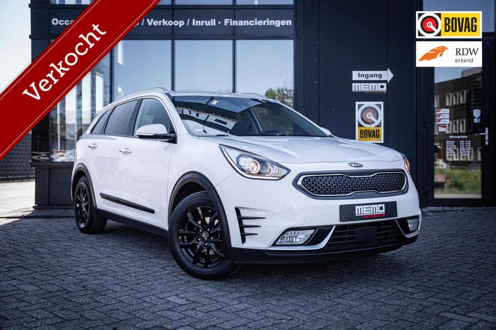 Kia Niro 1.6 GDi Hybrid ComfortLine*CAMERA*CARPLAY*CRUISE*NA, Gebruikt, Wit, Bedrijf, 26 km/l