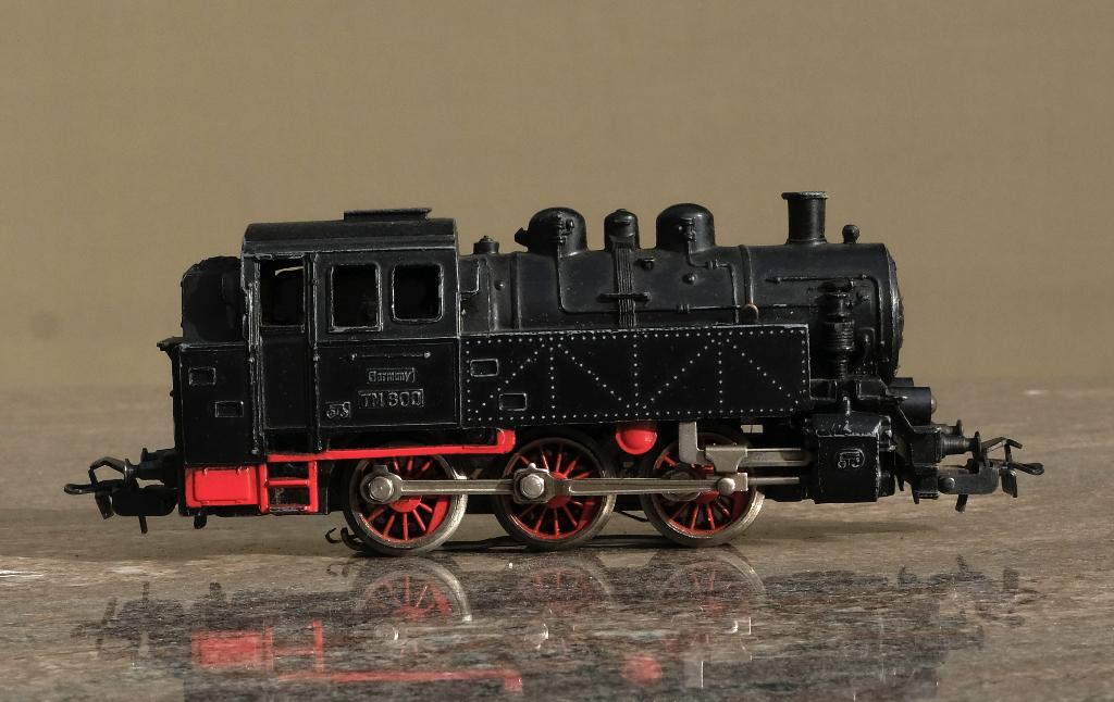 Marklin volmetalen tenderloc TM800, Hobby en Vrije tijd, Modeltreinen | H0, Wisselstroom, Gebruikt, Locomotief, Ophalen of Verzenden