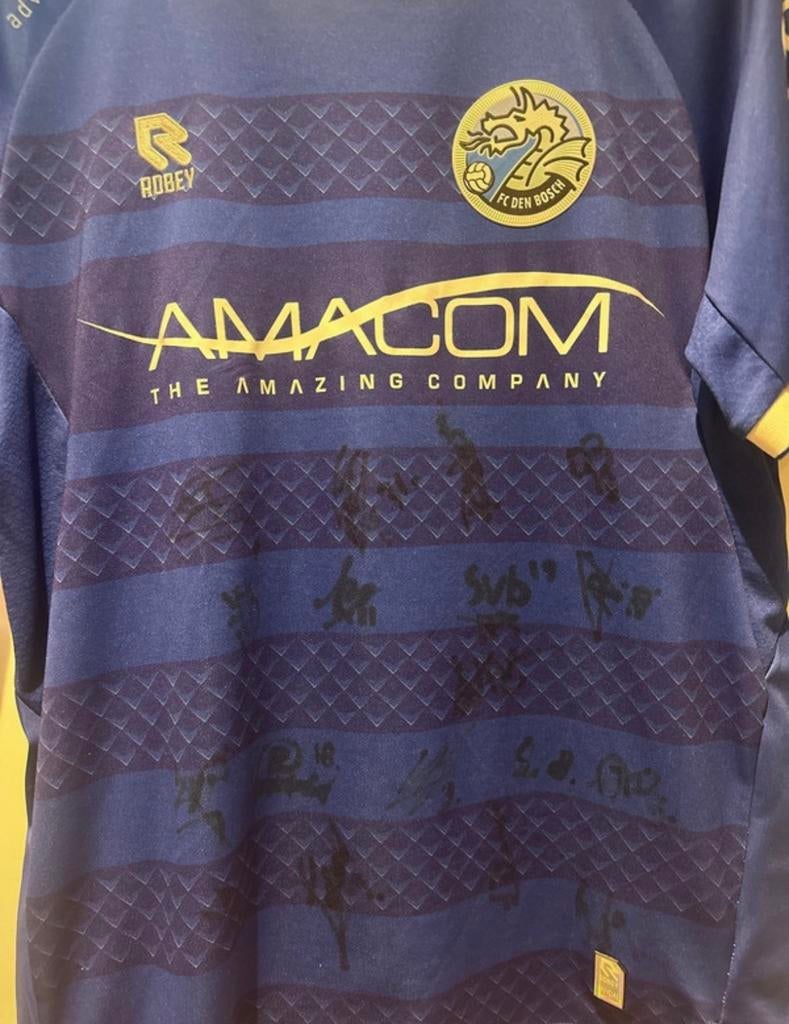 Gesigneerd FC Den Bosch Thuisshirt - Robey, Kleding | Heren, Sportkleding, Maat 52/54 (L), Blauw, Ophalen of Verzenden, Voetbal