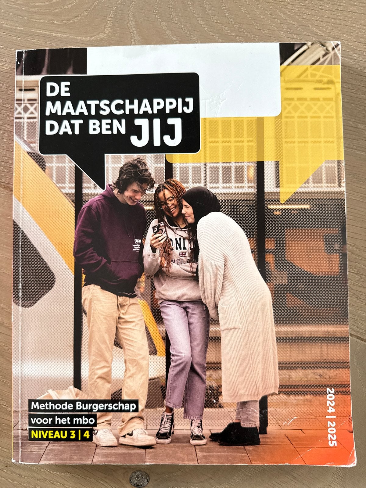 De Maatschappij Dat Ben Jij - Methode Burgerschap MBO, Ophalen of Verzenden, Zo goed als nieuw, Overige niveaus, Maatschappijleer