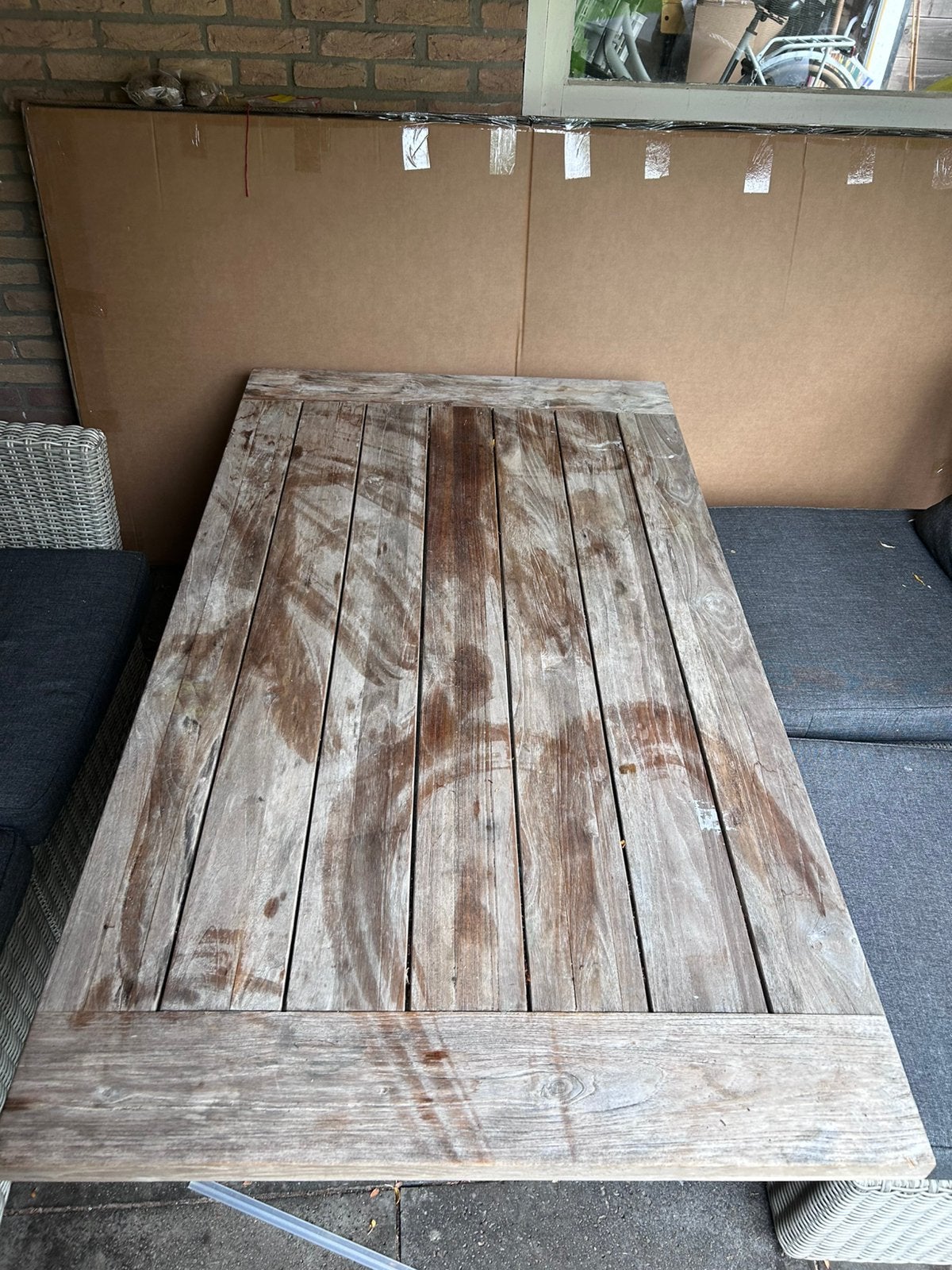 Foto 3 van Tuinset: tafel en zitruimte voor zes