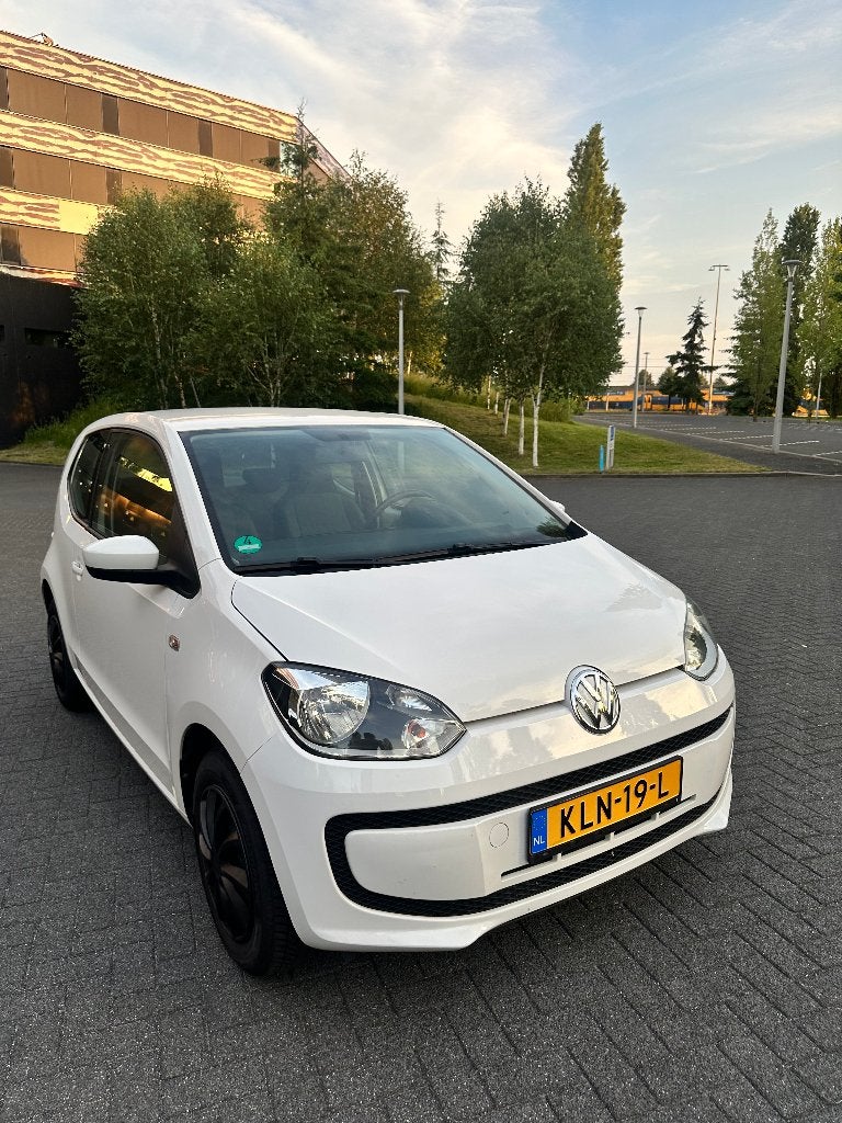Volkswagen up! 1.0 44KW/60PK 3-DRS 2015 Wit, Auto's, Voorwielaandrijving, Euro 5, 4 stoelen, Leder en Stof