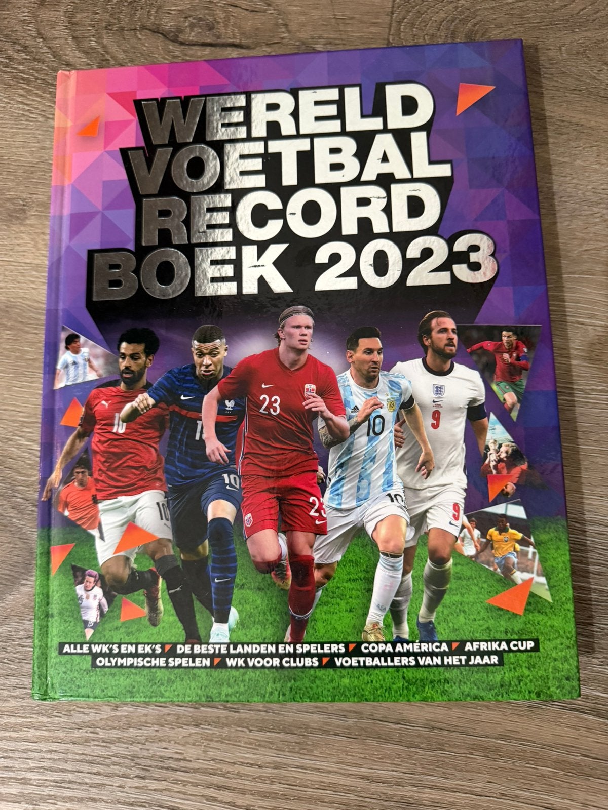 Boeken voetbal, Ophalen of Verzenden, Zo goed als nieuw, Balsport