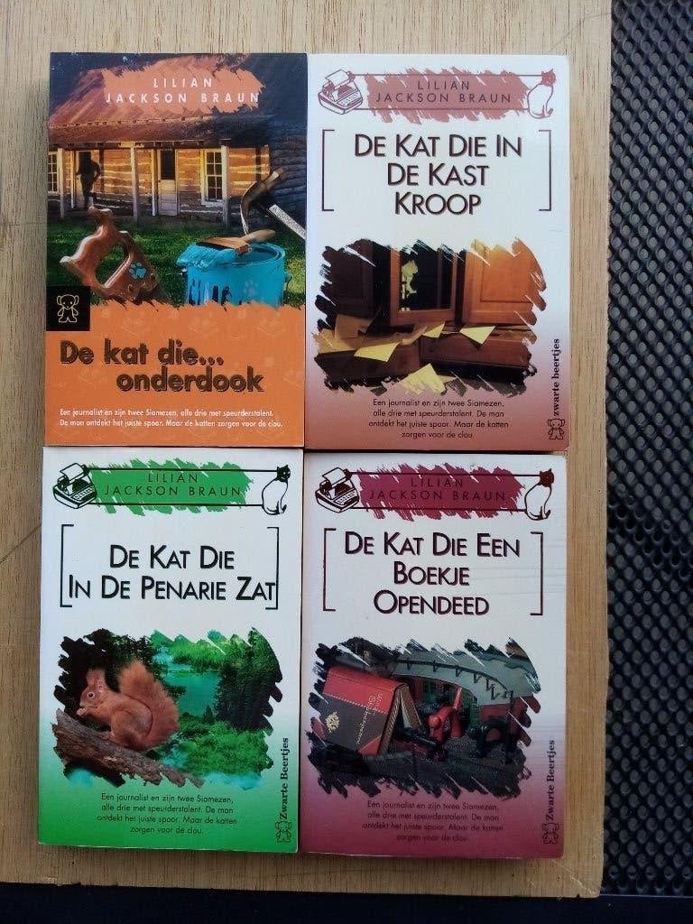 26 boekjes van "de kat die" door L J Braun, Boeken, Ophalen of Verzenden, Gelezen