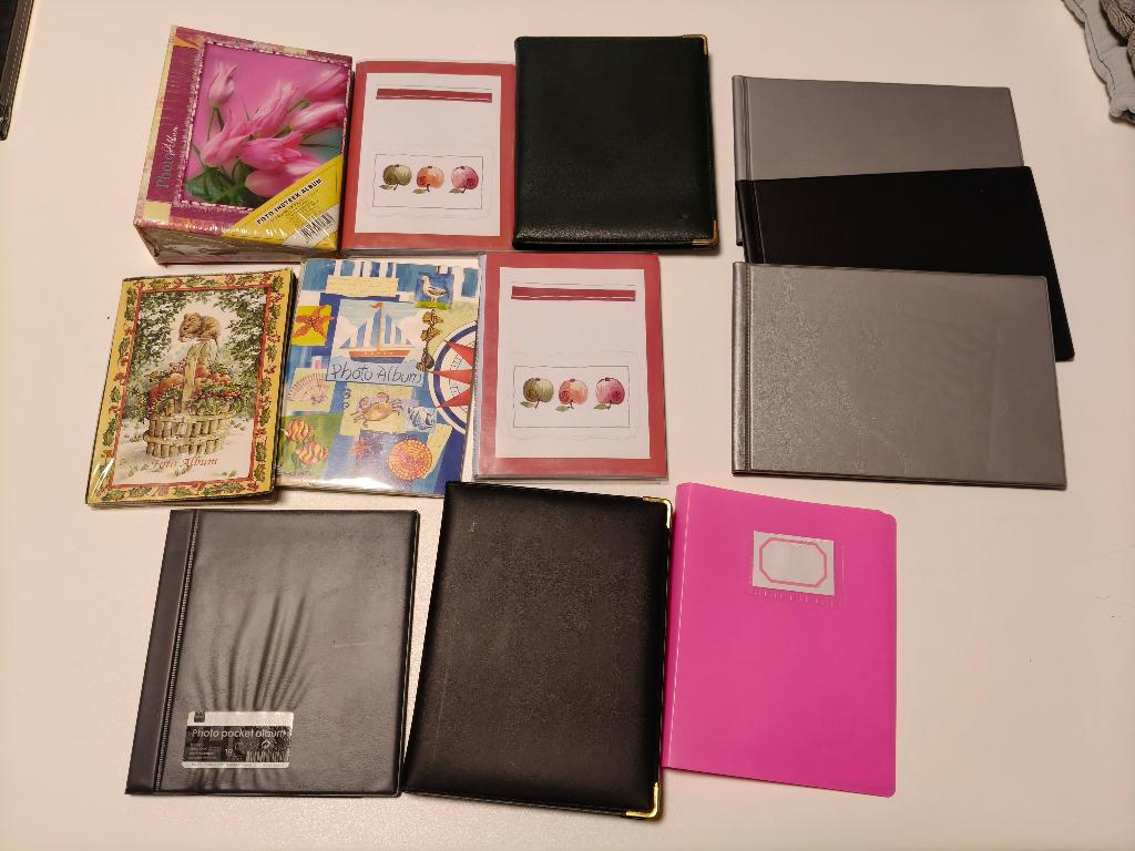 Diverse kleine fotoalbums, Audio, Tv en Foto, Fotoalbums en Accessoires, Ophalen, Zo goed als nieuw