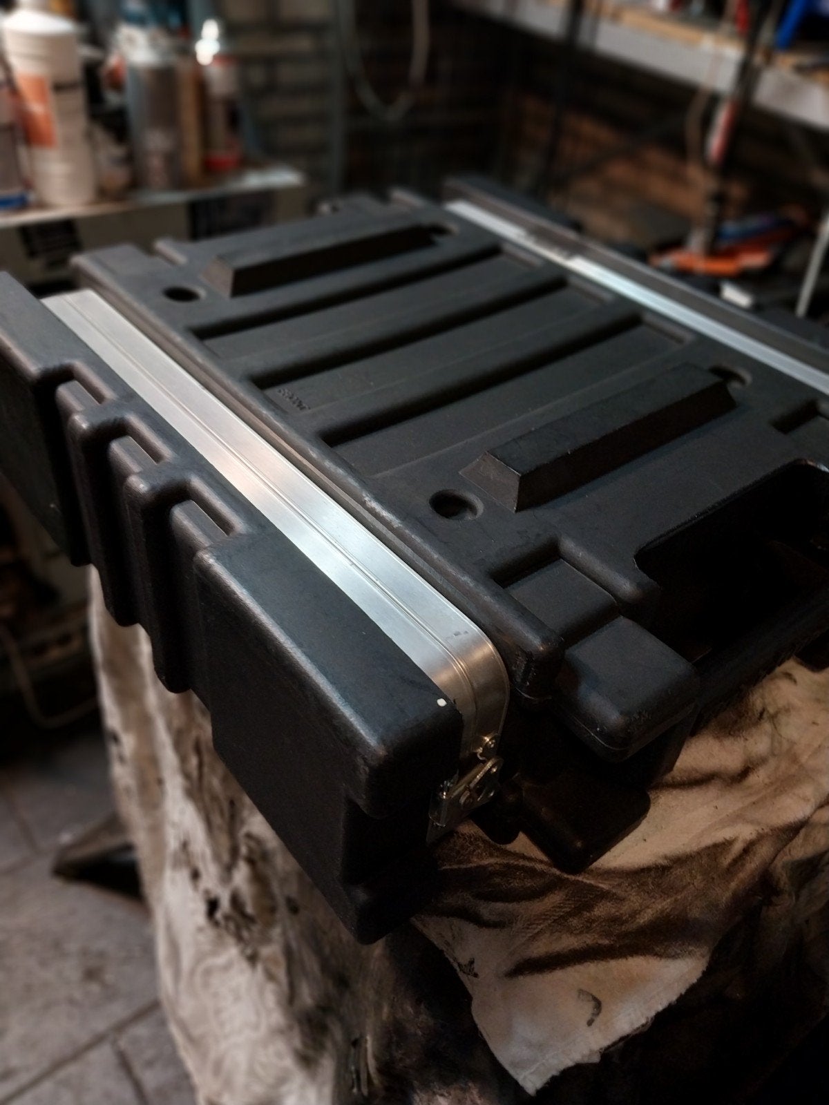 Flightcase  boschma 2he .kunstof in zeer goede staat, Muziek en Instrumenten, Ophalen, Zo goed als nieuw, Overige instrumenten