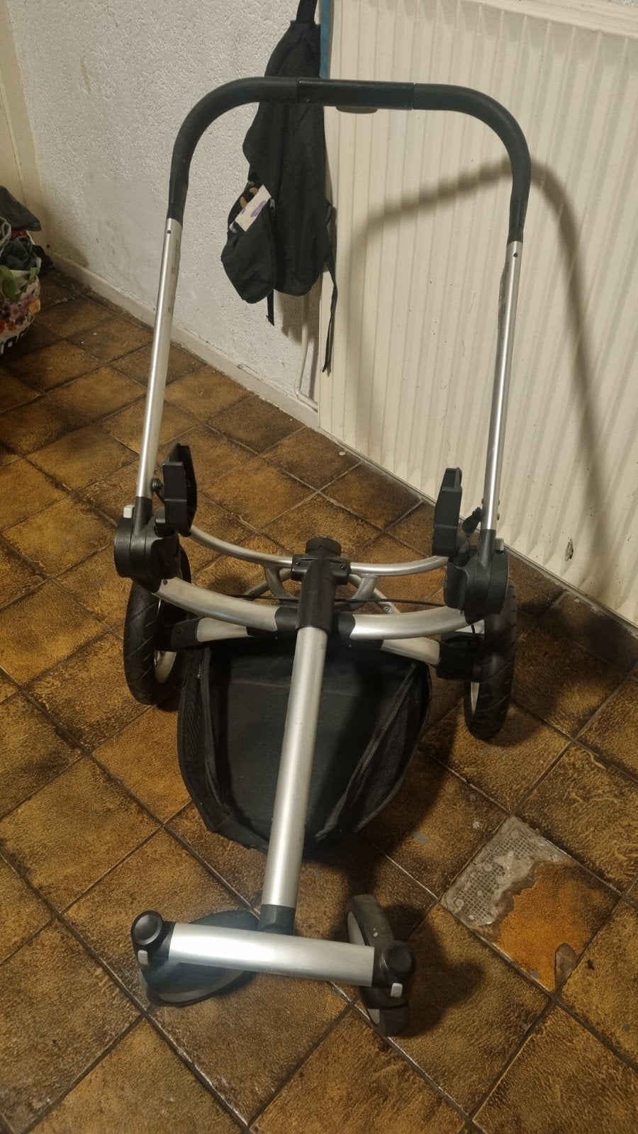 Kinderwagen onderstel - Gebruikt quinny, Ophalen of Verzenden