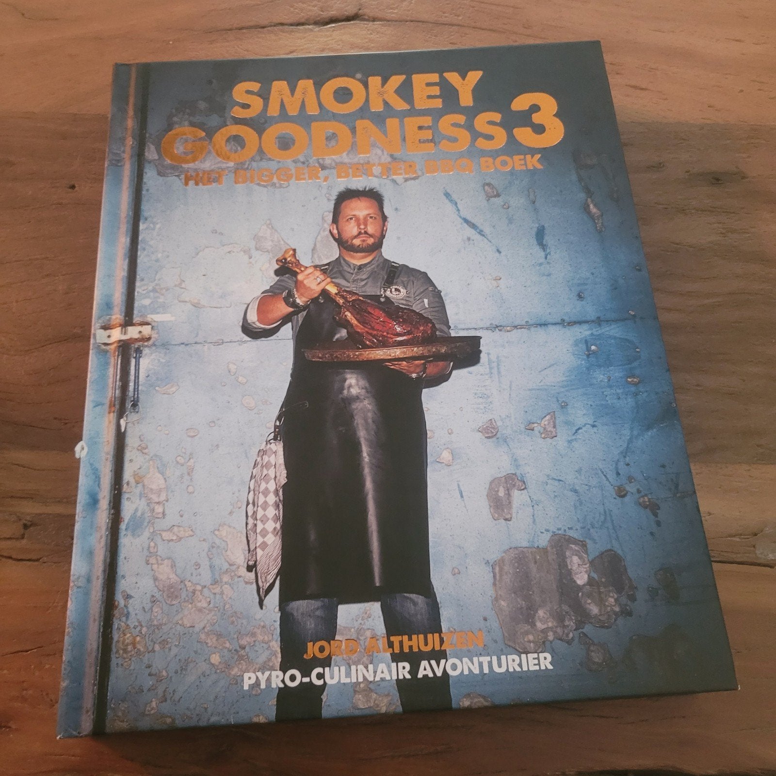 Smokey Goodness 3: Het Bigger, Better BBQ Boek, Jord Althuizen, Ophalen of Verzenden, Overige gebieden, Hoofdgerechten