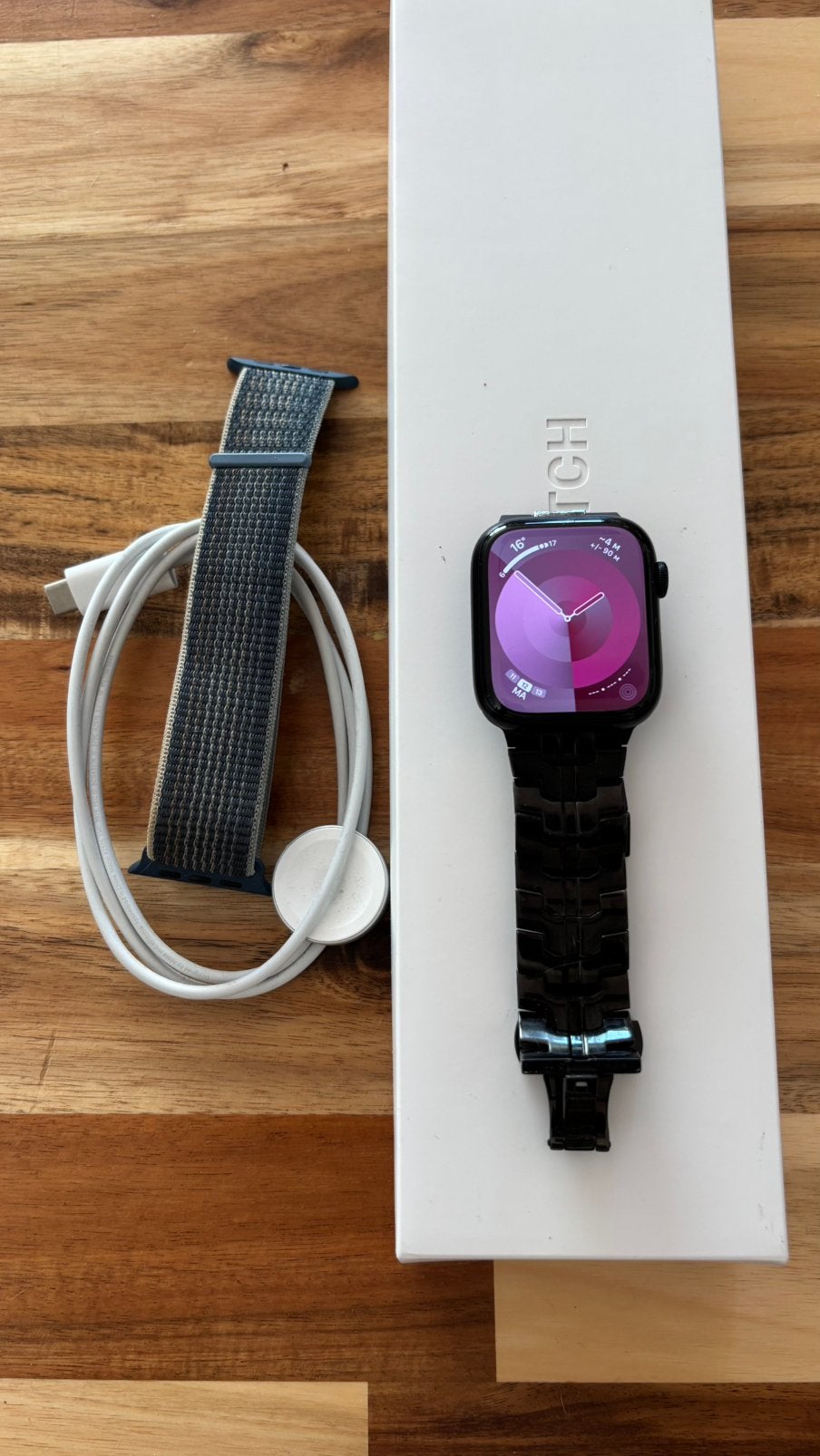 Apple Watch Series 8 45mm Midnight, 2 bandjes + doos, Ophalen, Gebruikt, Zwart, IOS