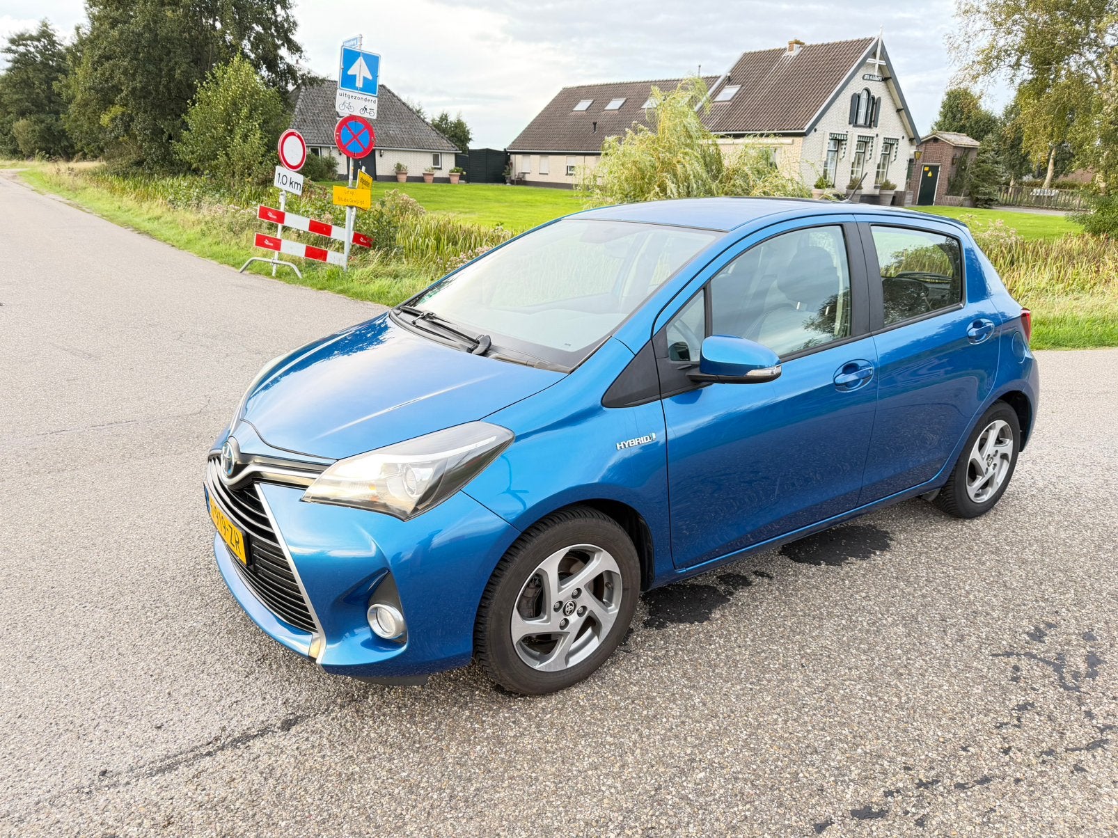 Toyota Yaris Hybrid 1.5 AUTOMAAT| Navi| Cruise| Climate, Dealer onderhouden, 1497 cc, 74 pk, Euro 6