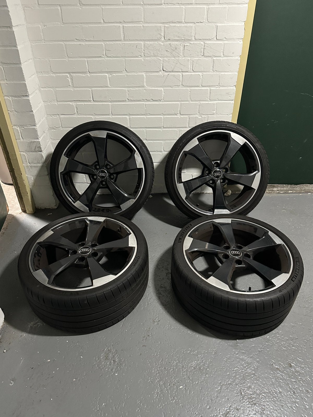 Audi A3 / S3 / RS3 Rotor Velgen 19 Inch Breedset, Banden en Velgen, 235 mm, Zomerbanden, Ophalen