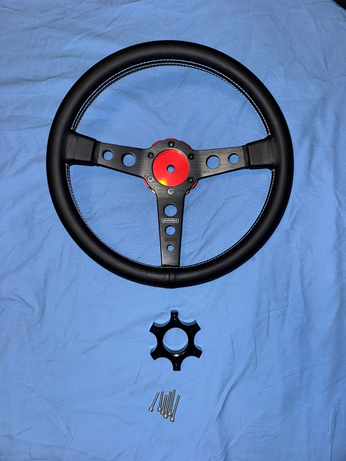 Momo Prototipo Drift wheel + Thrustmaster adapter, Auto-onderdelen, Ophalen, Nieuw
