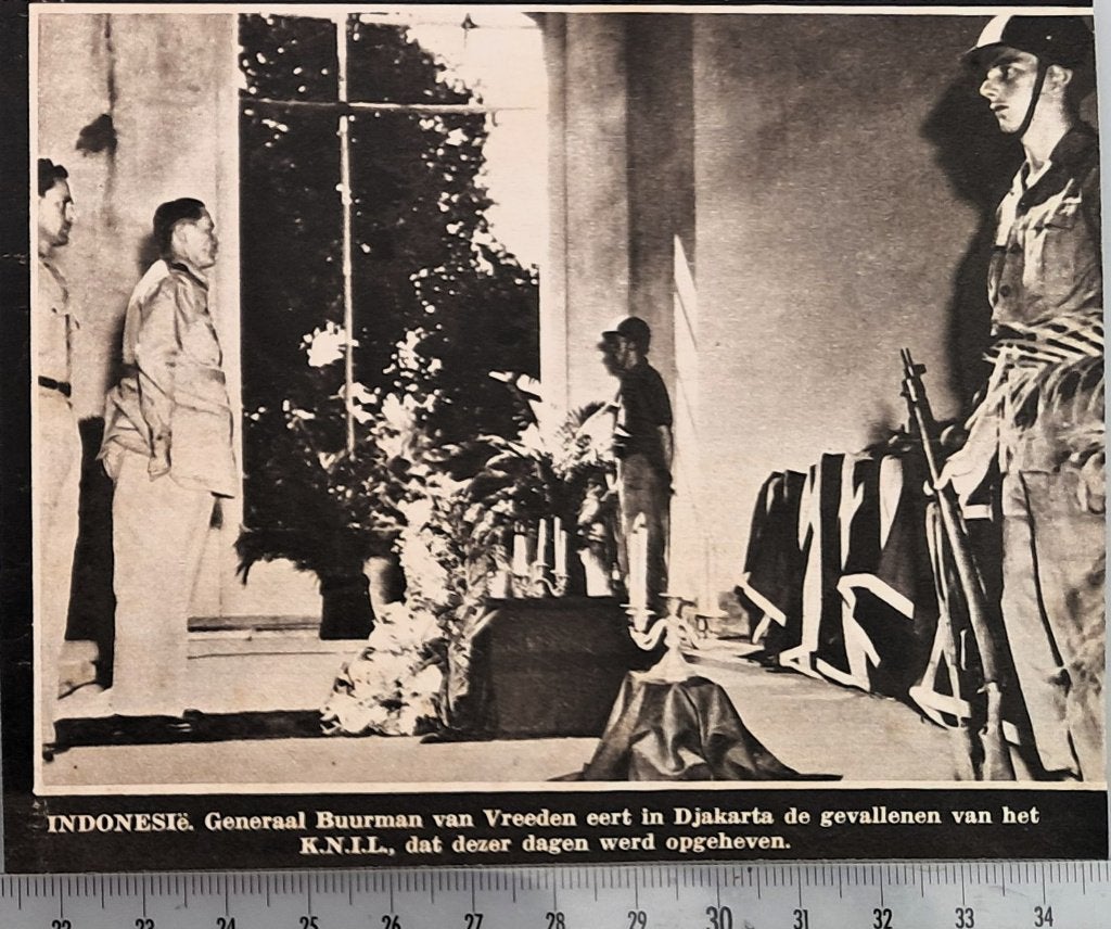 Leger Indië 1950; Gen.Buurman v.Vreeden eert KNIL-gevallenen, Verzamelen, Verzenden, 1940 tot 1960, Gebruikt, Overige onderwerpen