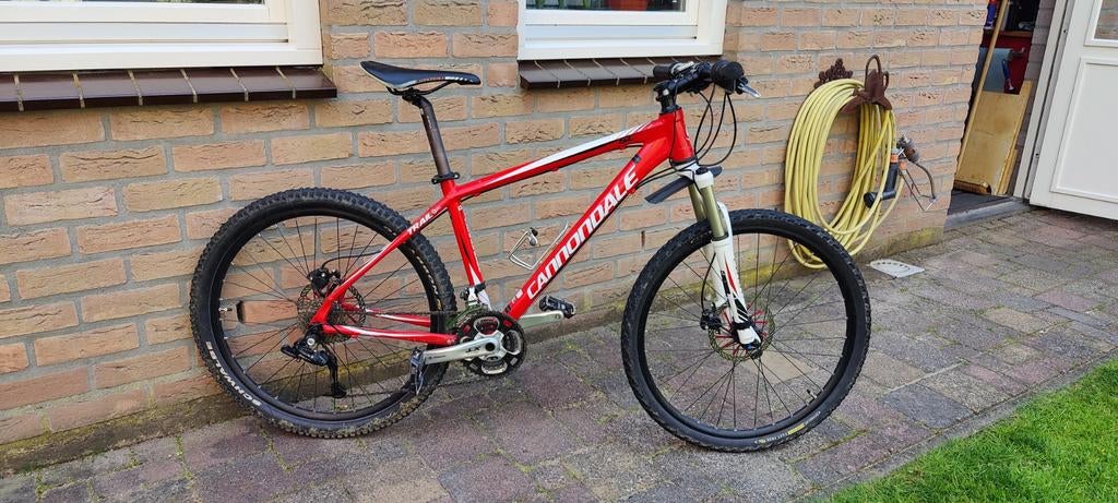 Cannondale Trail SL 26er Mountainbike - Rood/Wit, Gebruikt, Hardtail, Schijfrem, Ophalen