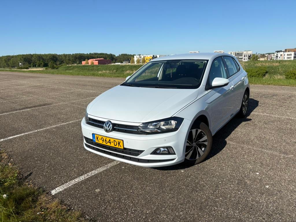Volkswagen Polo 1.0 TSI 95pk 2020 Wit 2e Eigenaar, Voorwielaandrijving, 95 pk, 1055 kg, Origineel Nederlands