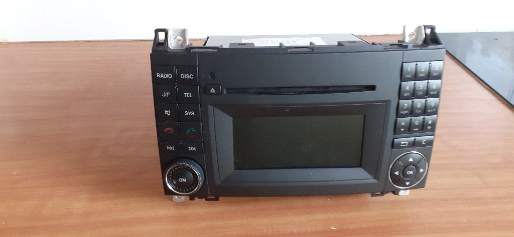 MERCEDES W 169 AUTORADIO, Ophalen of Verzenden, Zo goed als nieuw