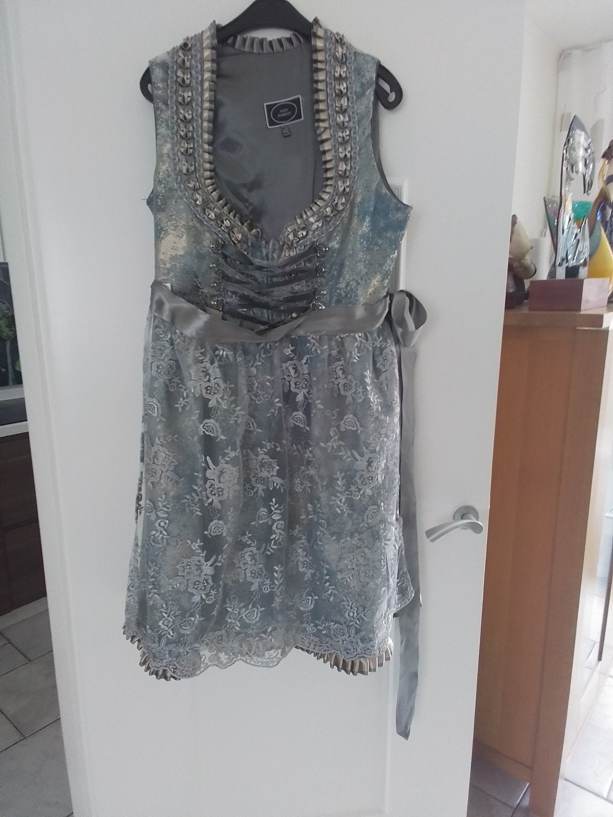 Dirndl Haus Huberts Maat 48 Grijs/Goud Zo goed als nieuw, Haus Huberts, Maat 46/48 (XL) of groter, Ophalen of Verzenden, Zo goed als nieuw