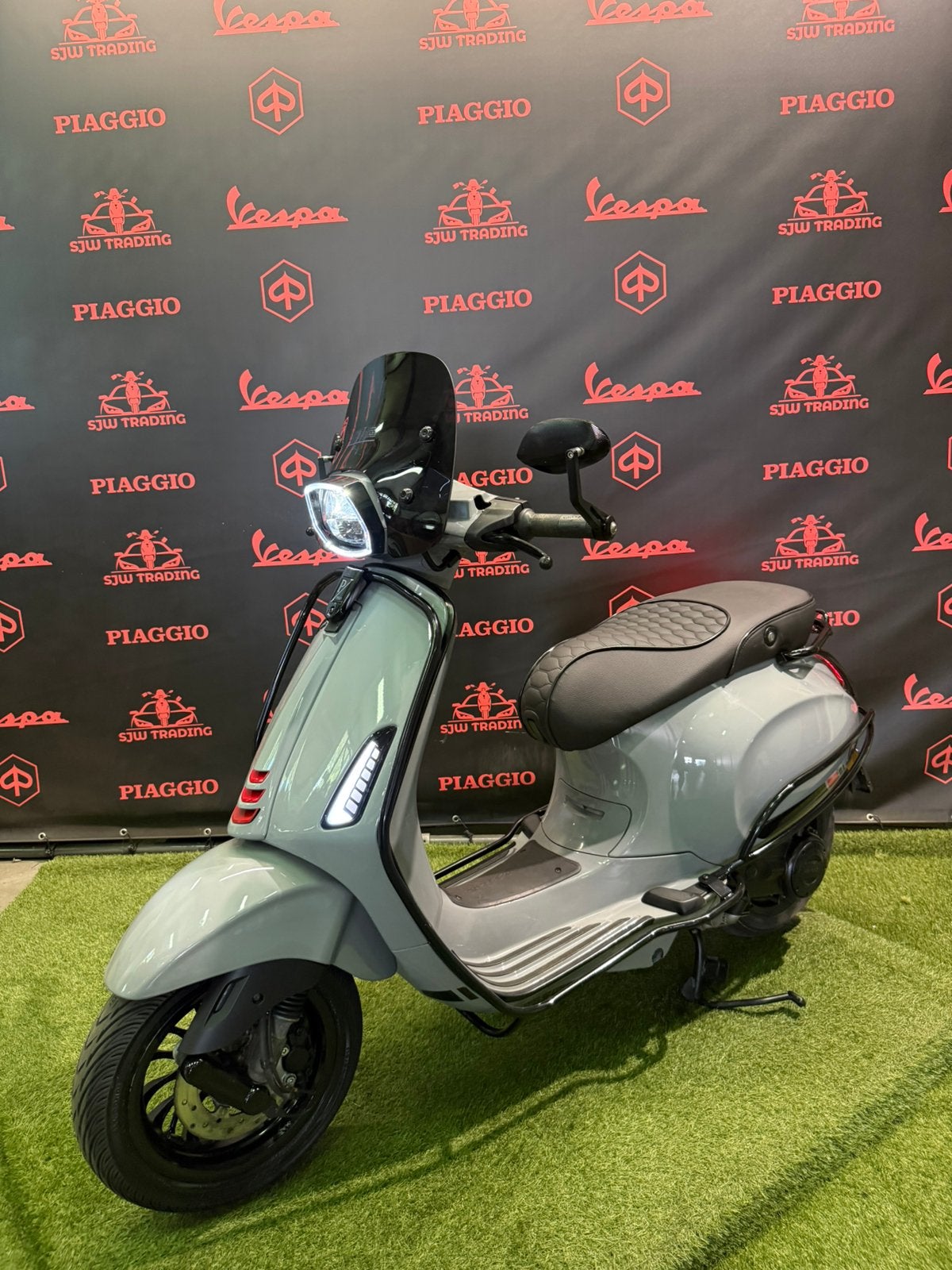 Vespa Sprint 2018 Snor/Brom Nardo Grey / RS Zadel / Garantie, Ophalen of Verzenden, Benzine