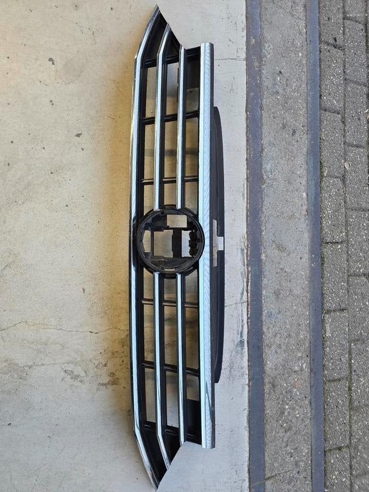 Grille VW Passat 3G B8 facelift  bj 2019-2024, Gebruikt, Wolfsburg, Ophalen of Verzenden, Sidali047@hotmail.com