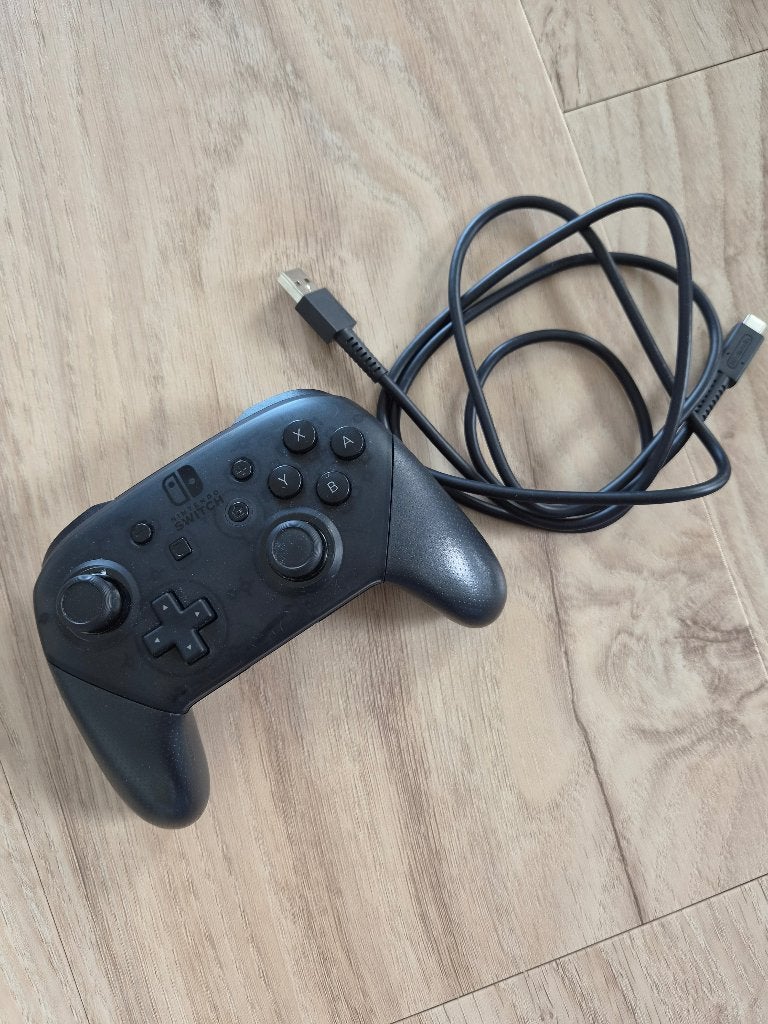 Nintendo Switch Pro Controller - Transparant, Ophalen, Overige controllers, Zo goed als nieuw, Draadloos