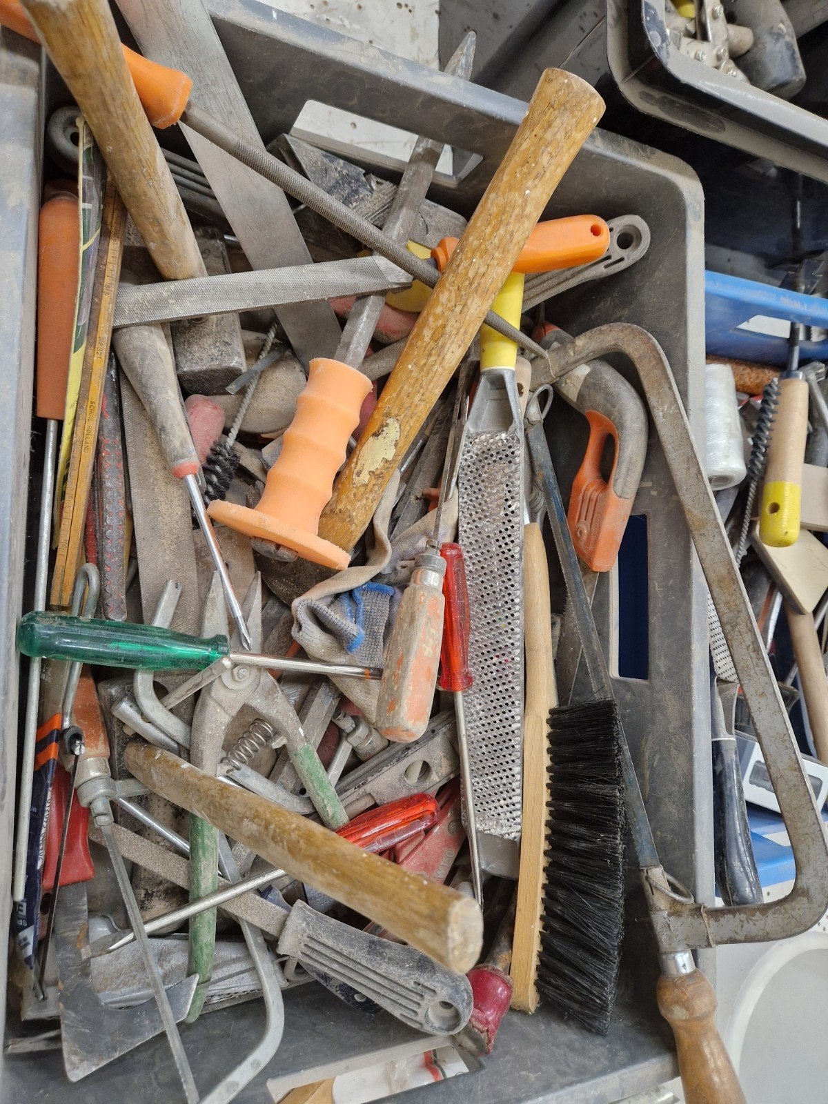 handgereedschap, Ophalen