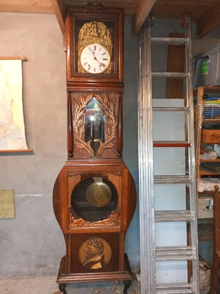 klok in kast, comtoise, Antiek en Kunst, Antiek | Klokken, Ophalen