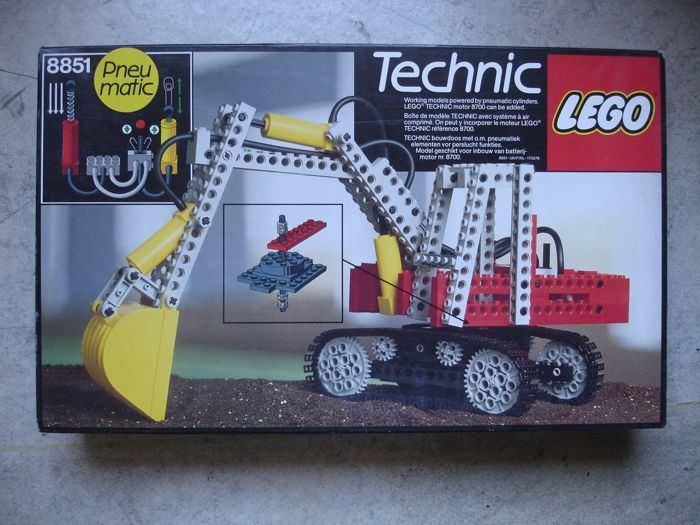 Lego Technic 8851 Excavator Set in Doos - Compleet & ZGAN, Kinderen en Baby's, Speelgoed | Duplo en Lego, Ophalen of Verzenden