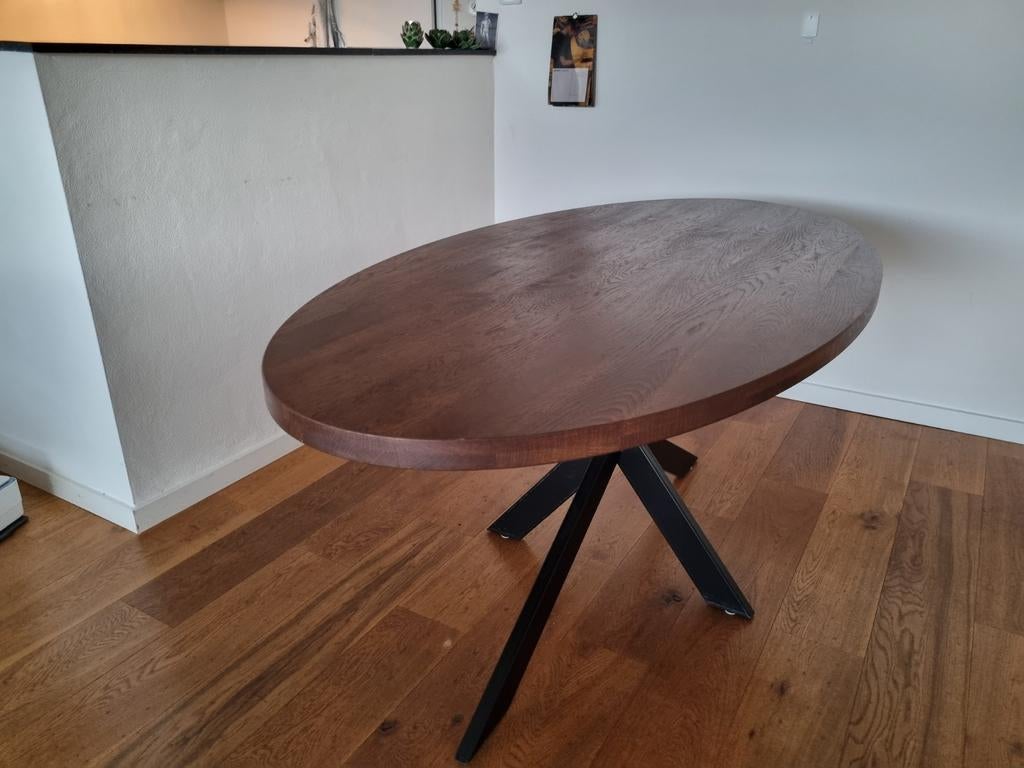Eiken boomstam eettafel, Ophalen, Eikenhout, 50 tot 100 cm, Zo goed als nieuw