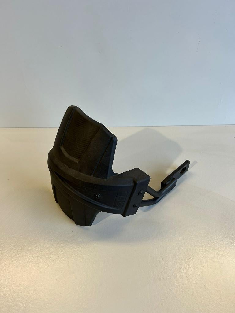 Givi Spatbord Yamaha MT 09 GT Tracer 2022 (MTT 890 D RN70), Motoren, Onderdelen | Yamaha, Gebruikt, Ophalen of Verzenden