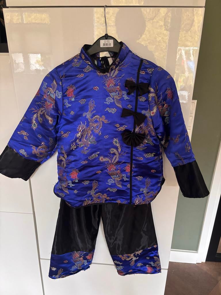 Chinees pakje carnaval - maat 128, Ophalen of Verzenden, Zo goed als nieuw, 122 t/m 128, Jongen of Meisje