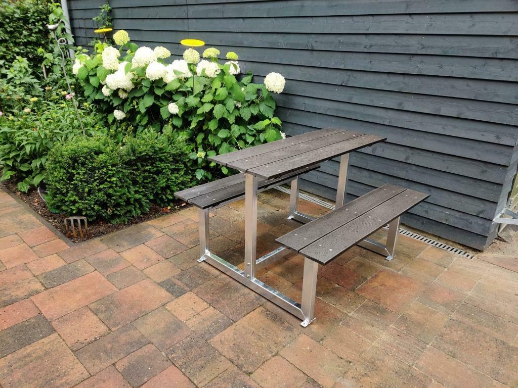 Picknicktafel 4 persoons voor een klein terras. Horeca tafel, Tuin en Terras, Picknicktafels, Ophalen of Verzenden, Nieuw, Rechthoekig