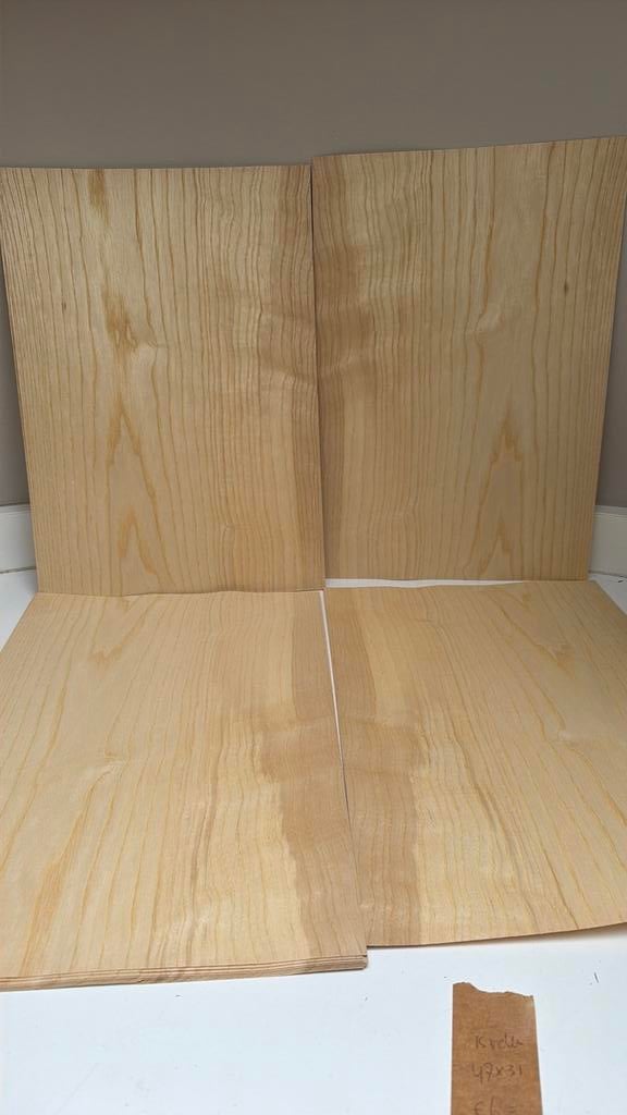 Essen hout finerr 47x31cm 15 vellen €6, Almelo, Nieuw, Fineer, Ophalen of Verzenden
